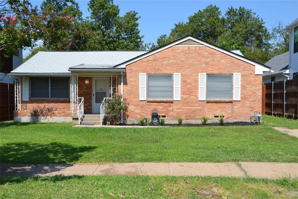 3879 Clover Lane, Dallas