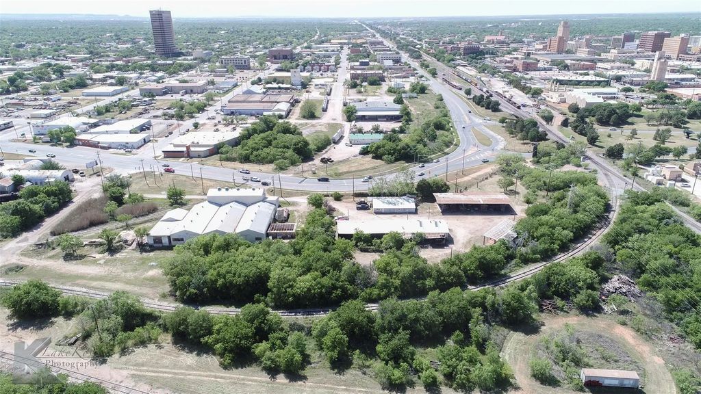 133 A S Treadaway Boulevard, Abilene