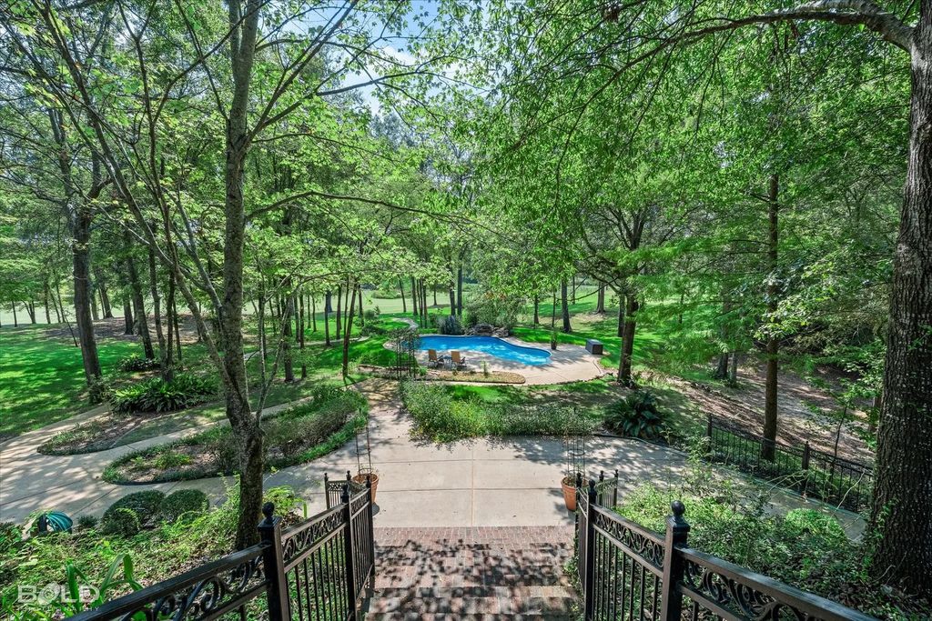 36 Golf Club Drive, Haughton