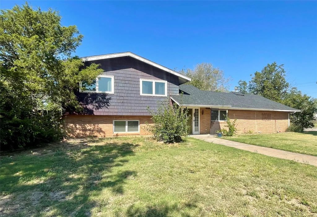 500 Green Street, Quanah