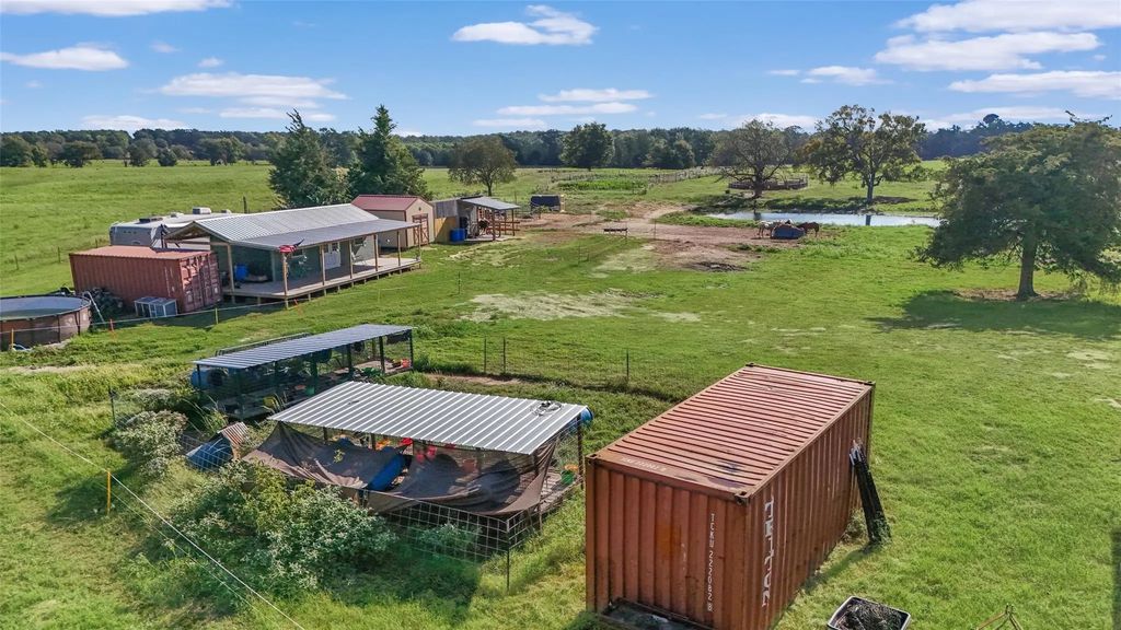 1786 Co Rd 1070, Mount Pleasant