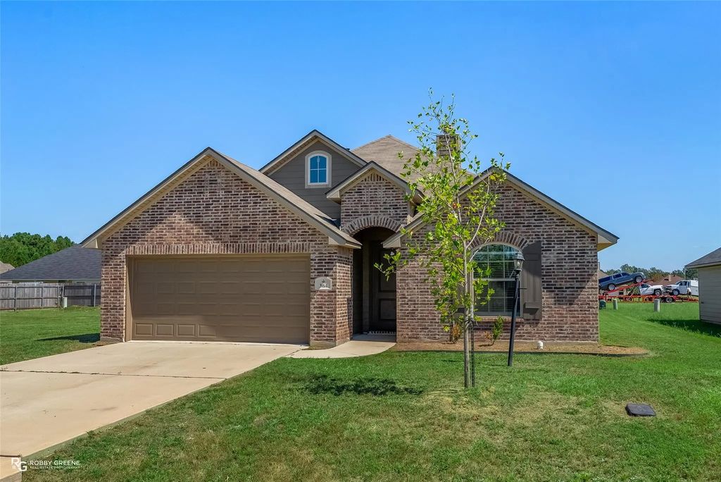 364 Camden Hill, Haughton