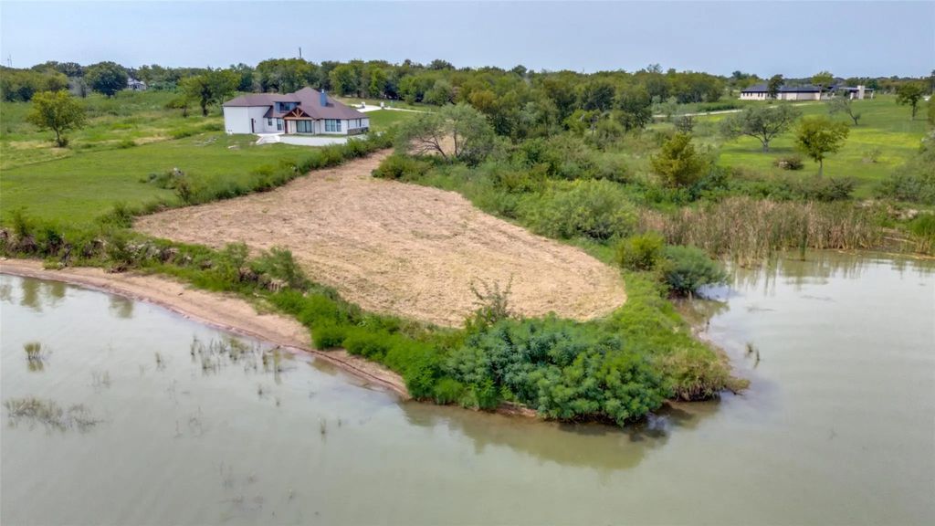 Lot 22 Edgewater Way, Corsicana