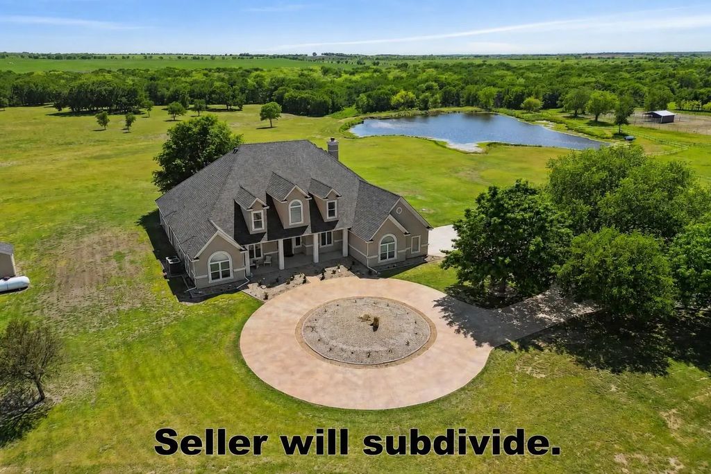 626 Scoggins Road, Tioga