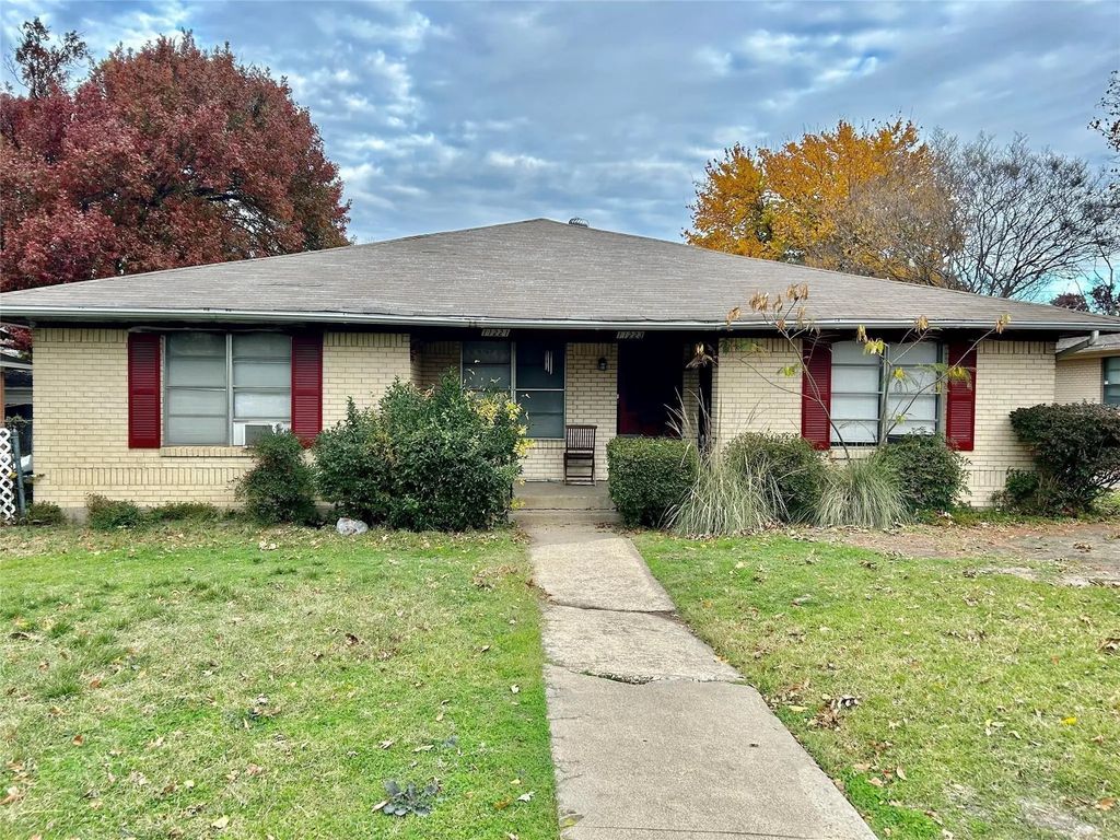 11223 Wyatt Street, Dallas