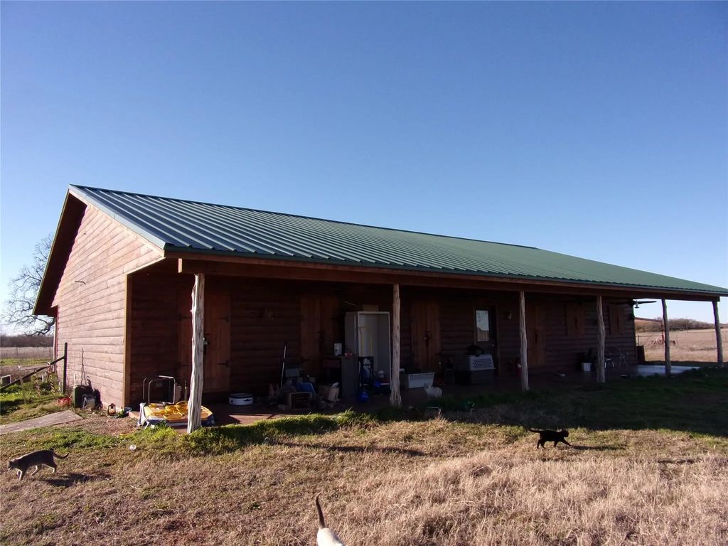 188 Pr Cr 146, San Saba