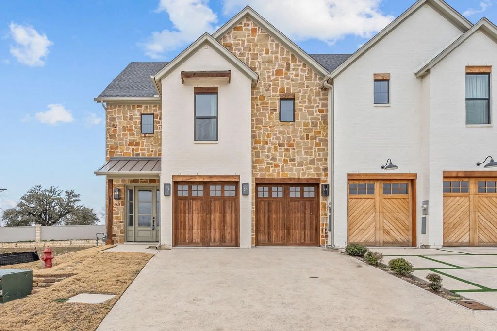 109 Maddox Place, Aledo