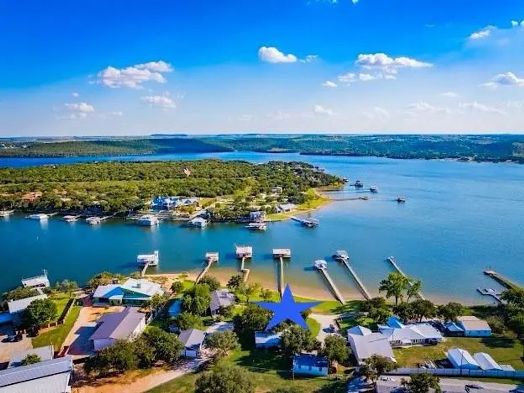 4713 Fox Hollow Road, Possum Kingdom Lake