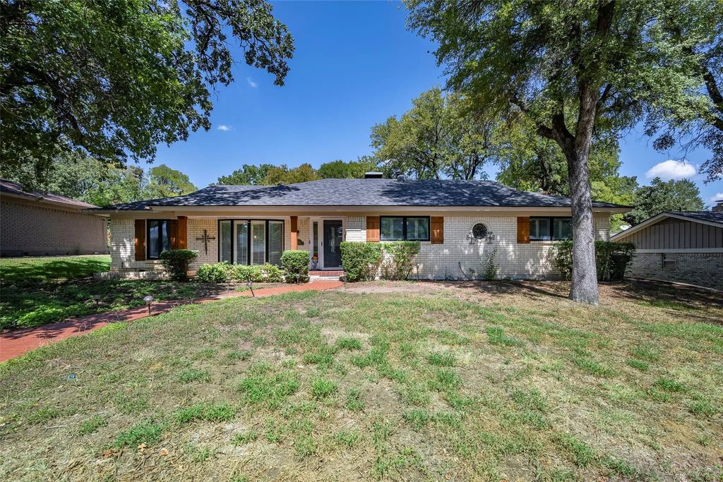 5017 Boulder Lake Road, Fort Worth