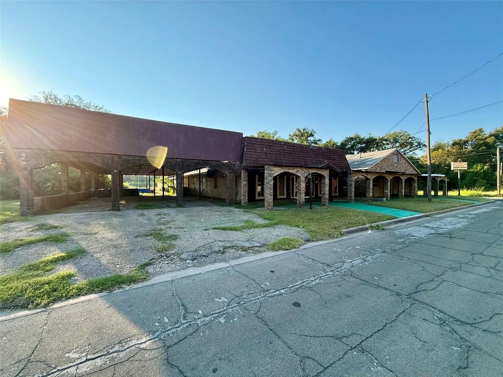 601 Ashburn Street, Waco