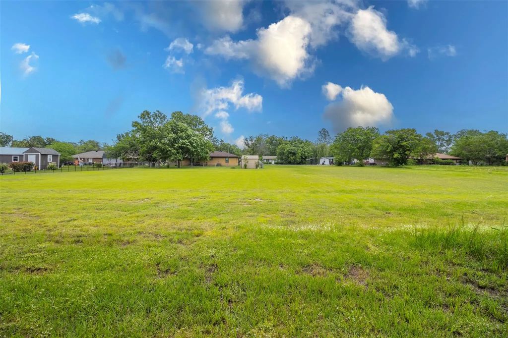 7507 Norma Circle, Greenville