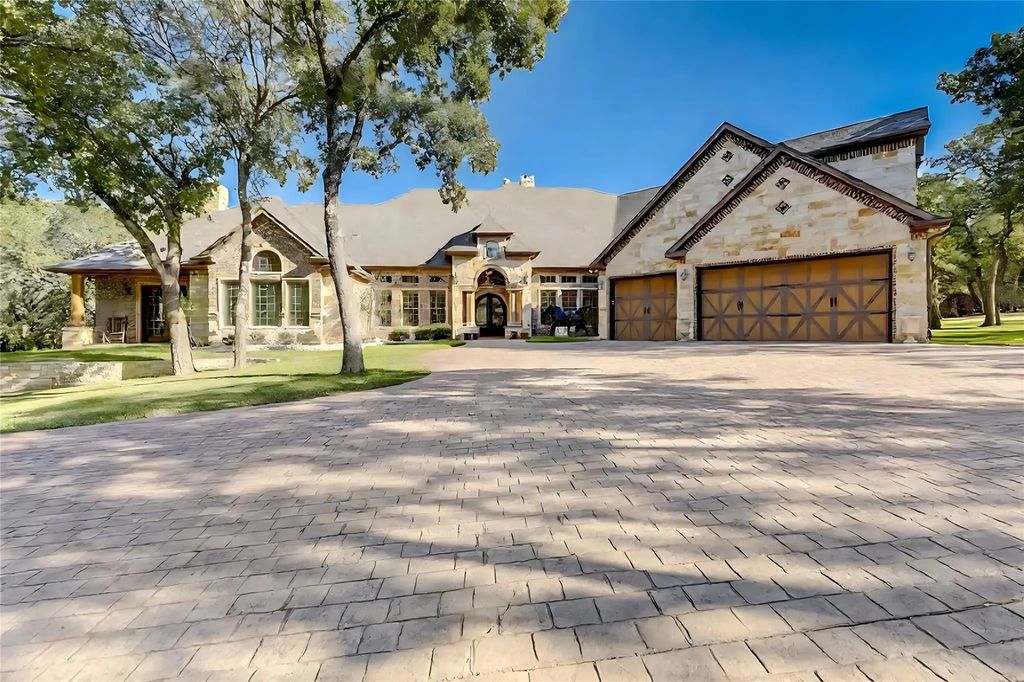 6565 Rockridge, Aubrey