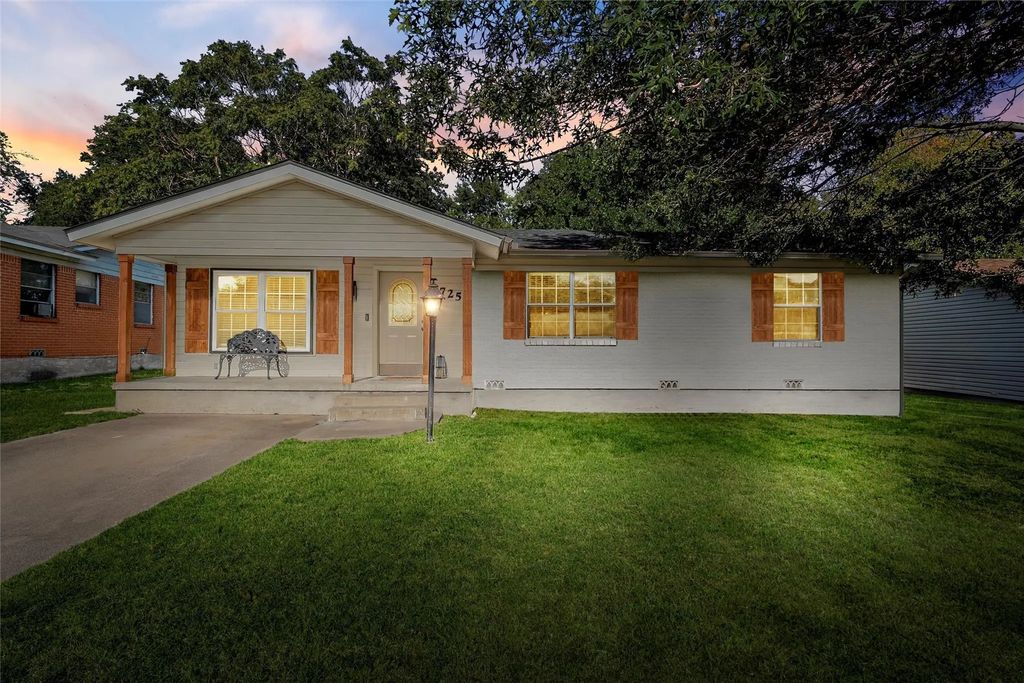 1725 La Porte Drive, Waco