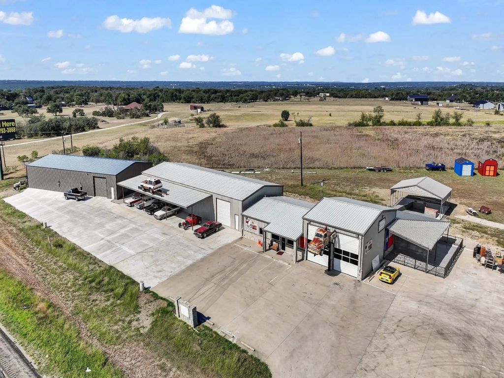 5989 N Fm 51 Highway N, Weatherford