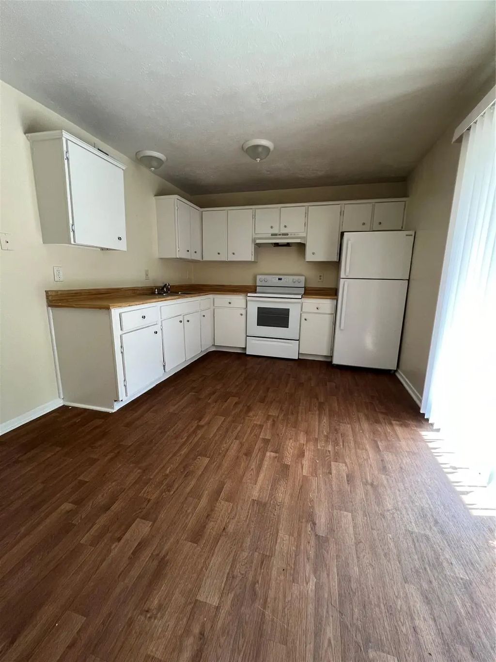 5221 Grovewood Street, Dallas