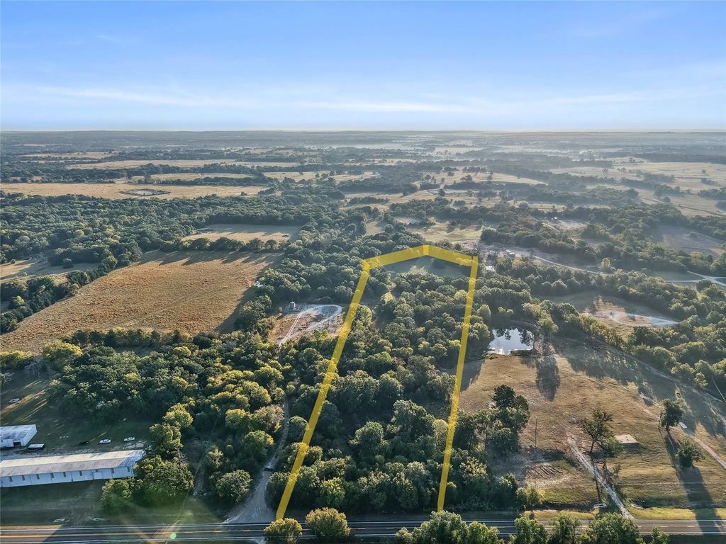 7.5 Acres S State Highway 75, Fairfield
