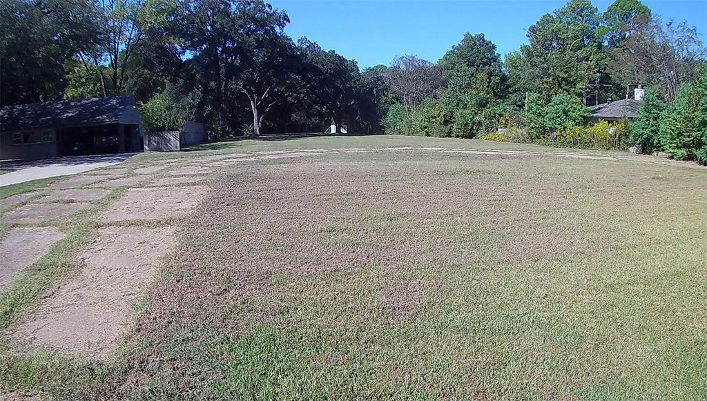 6318 E Ridge Drive, Shreveport