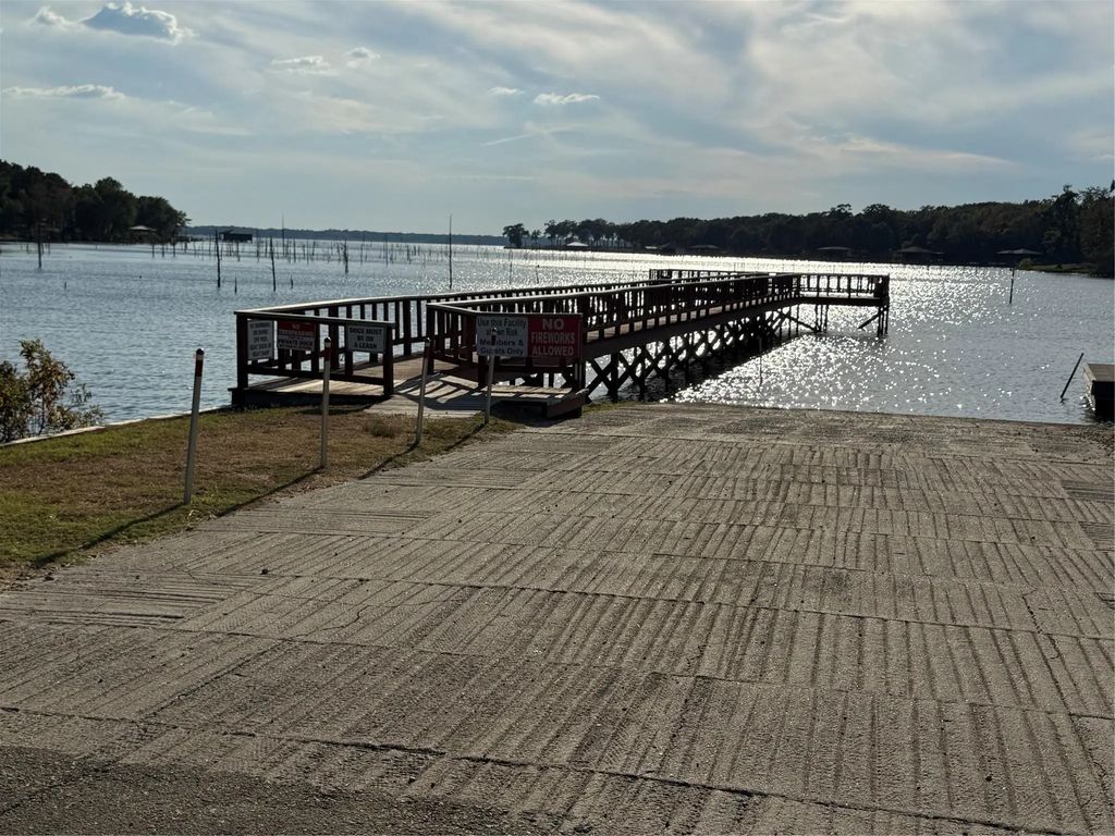6435 N Fm 17, Yantis