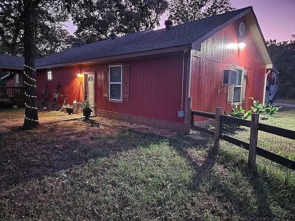 13993 Poncho Villa Drive, Log Cabin