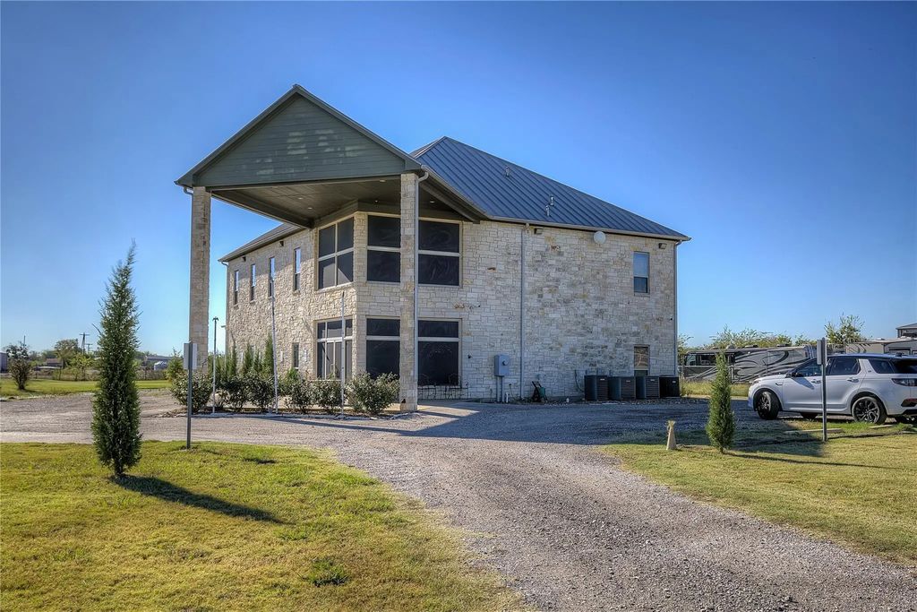8475 County Road 156, Kaufman