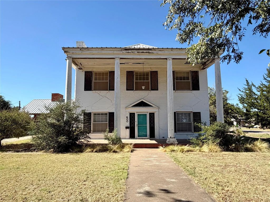 600 Mercer Street, Quanah