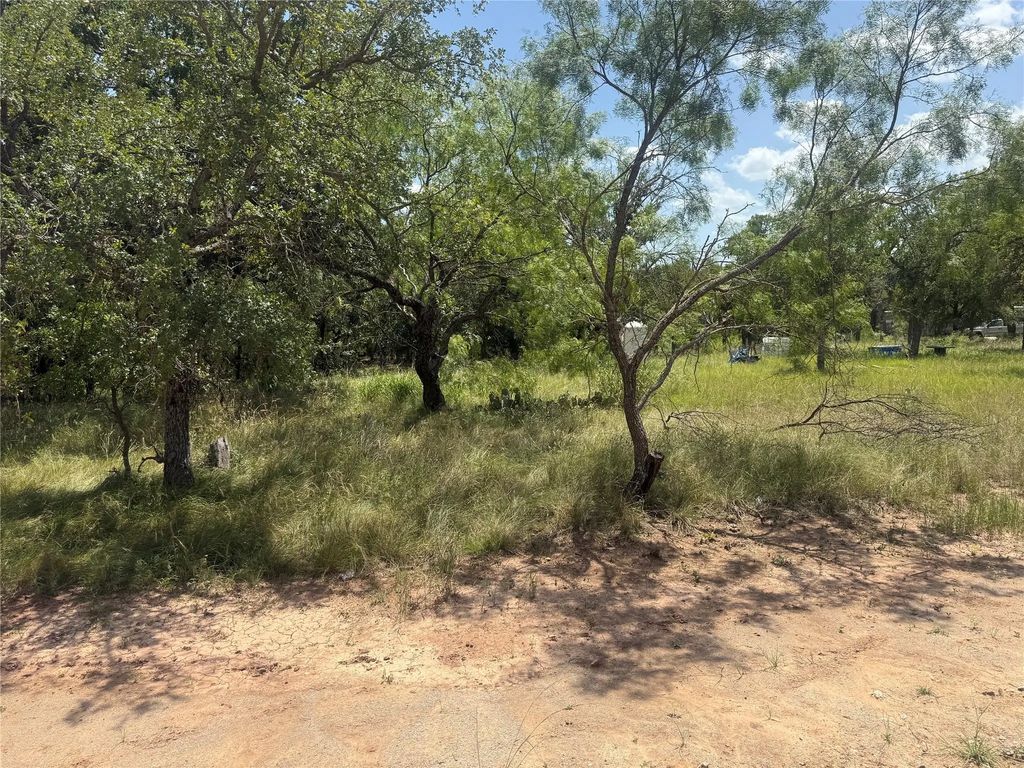 Tbd (lot 691) S Lakes Drive, May
