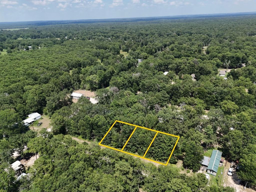 Lots 265-267 Knottypine, Livingston