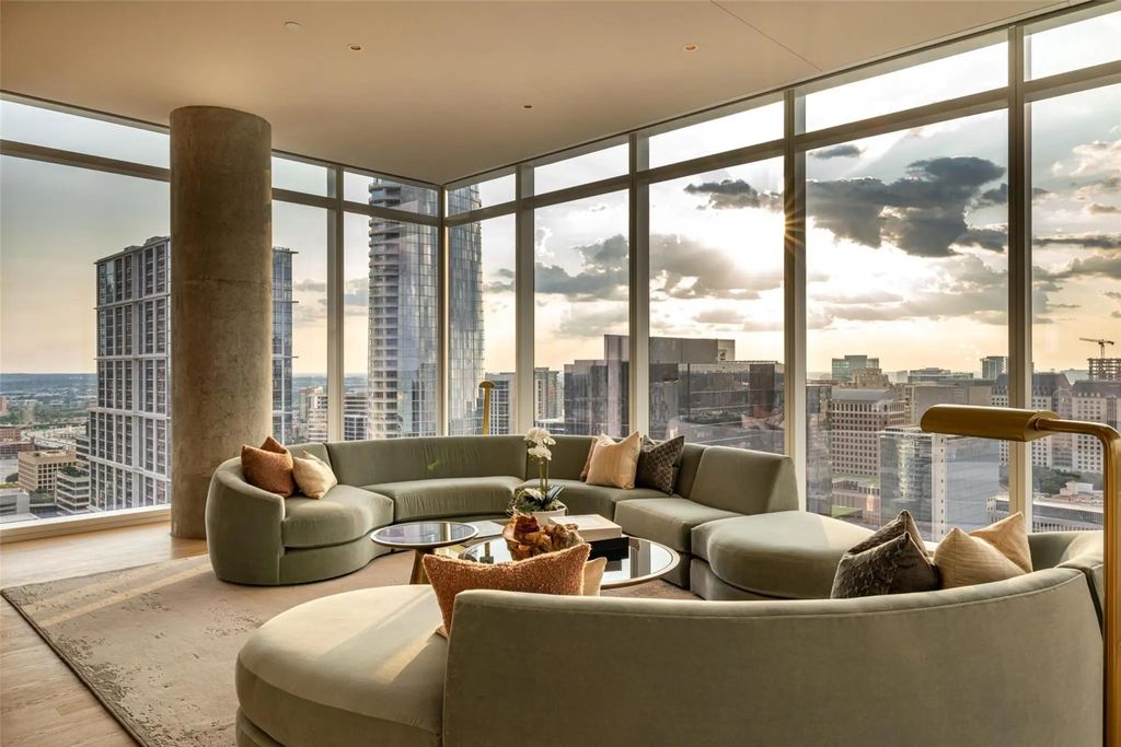 1747 Leonard Street 2201, Dallas