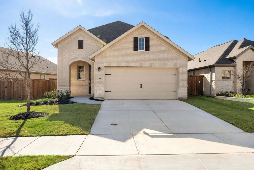 145 Palo Duro Bend, Rhome