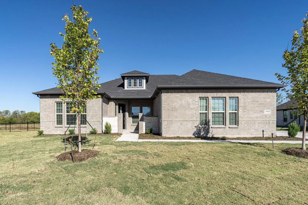 3908 Friendship Court, Heath