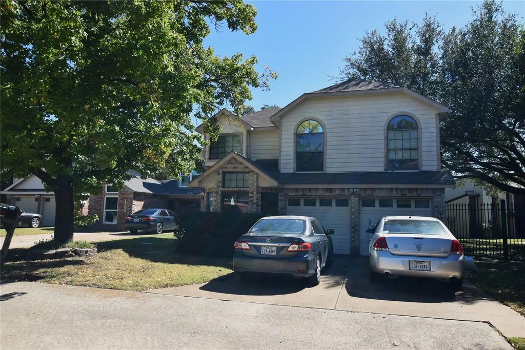 1722 Twin Court Place, Garland