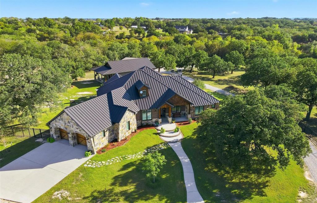179 Private Road 4590, Boyd