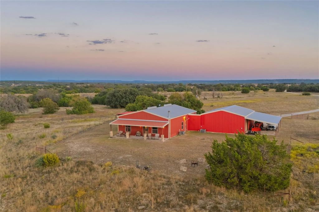 3270 Fm-573, Comanche