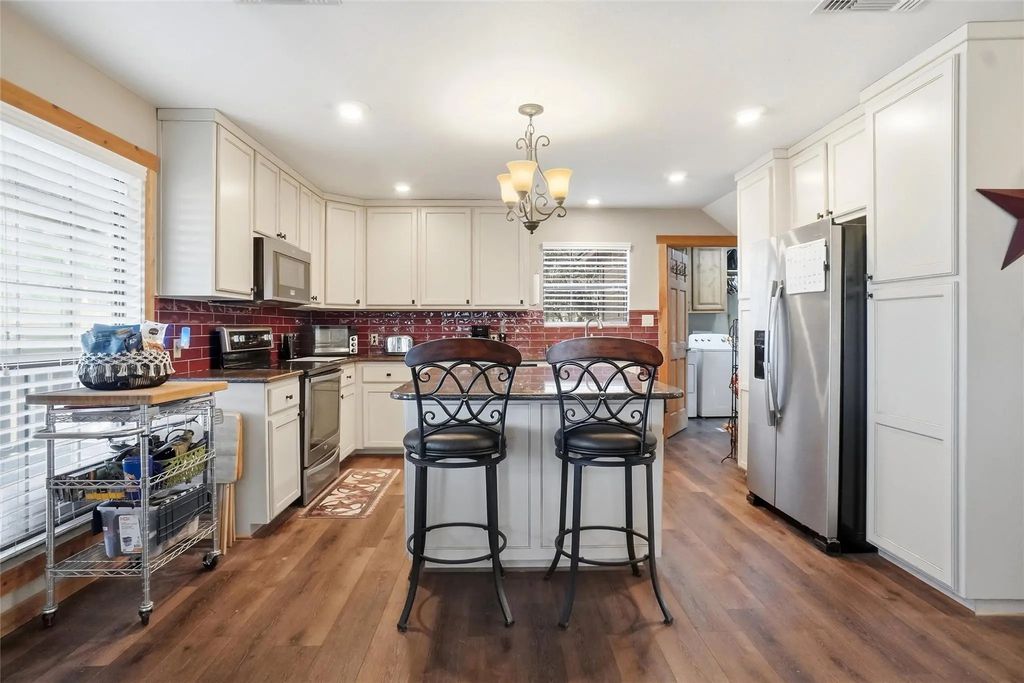 4045 Jimmy Houston Way, Bluff Dale