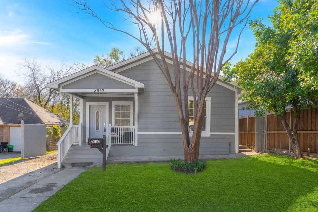 2510 Childs Street, Dallas