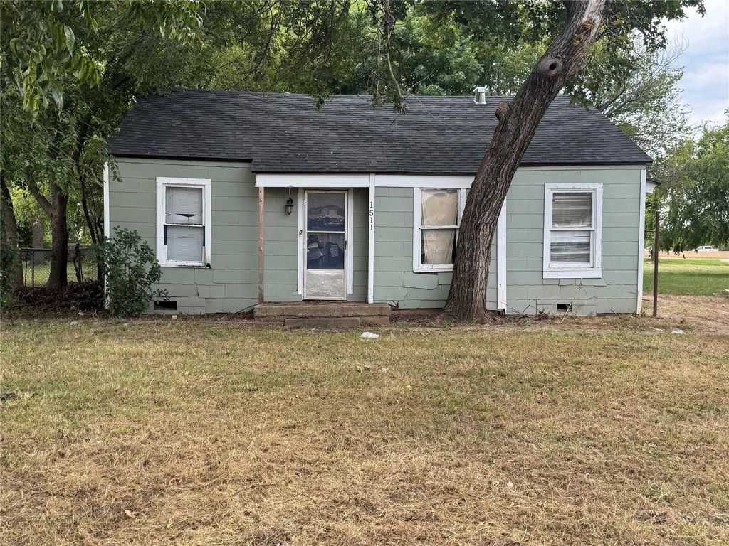 1511 N 7th Street, Wichita Falls