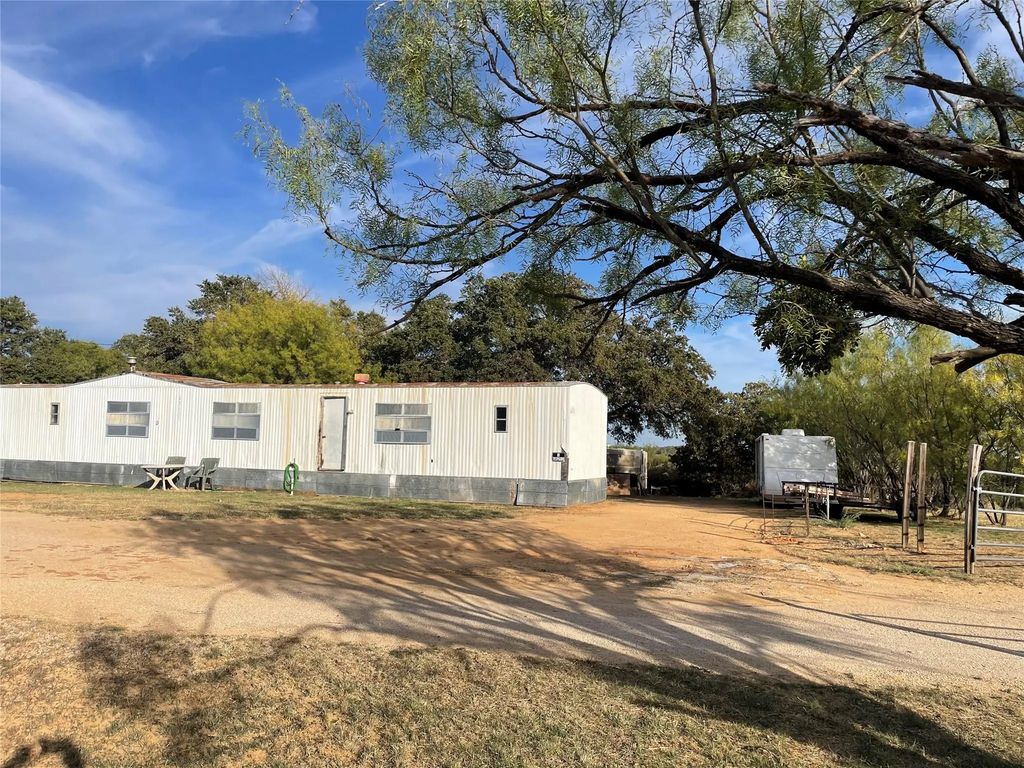 8210 Fm 2231 W, Breckenridge