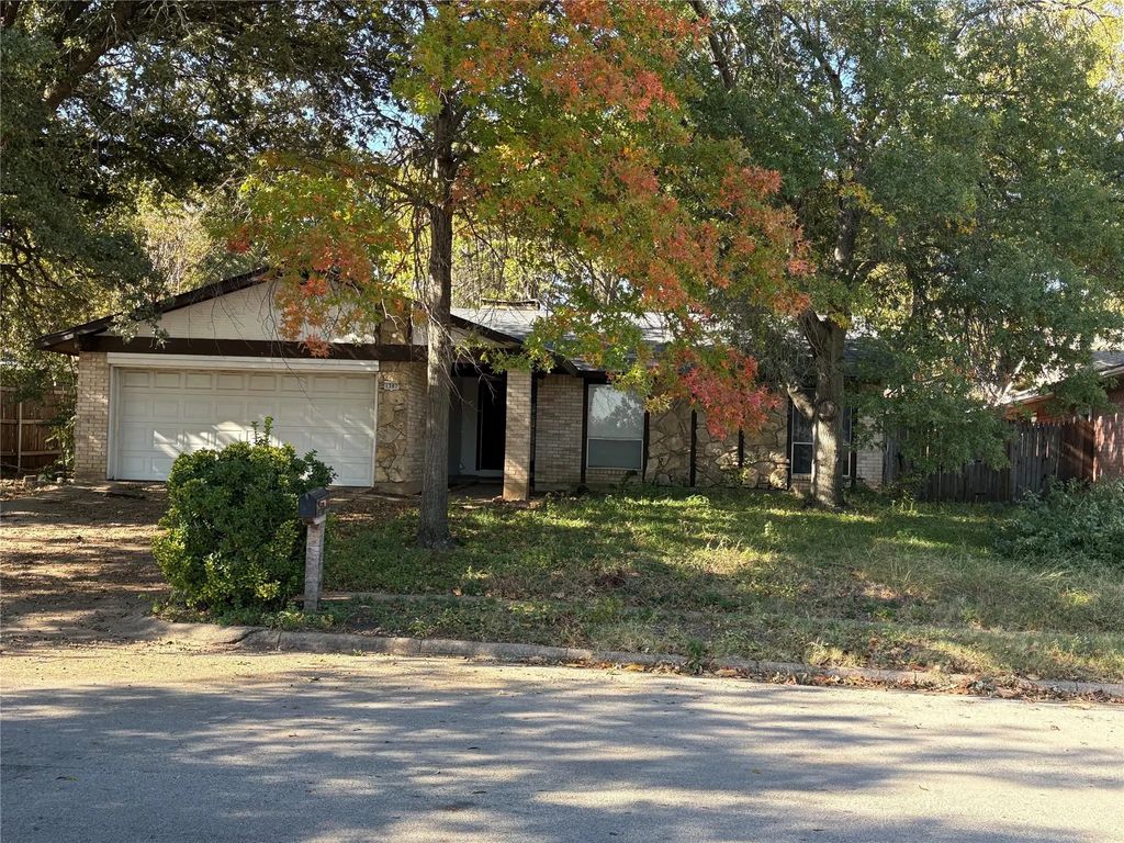 1307 Cedar Ridge Terrace, Euless