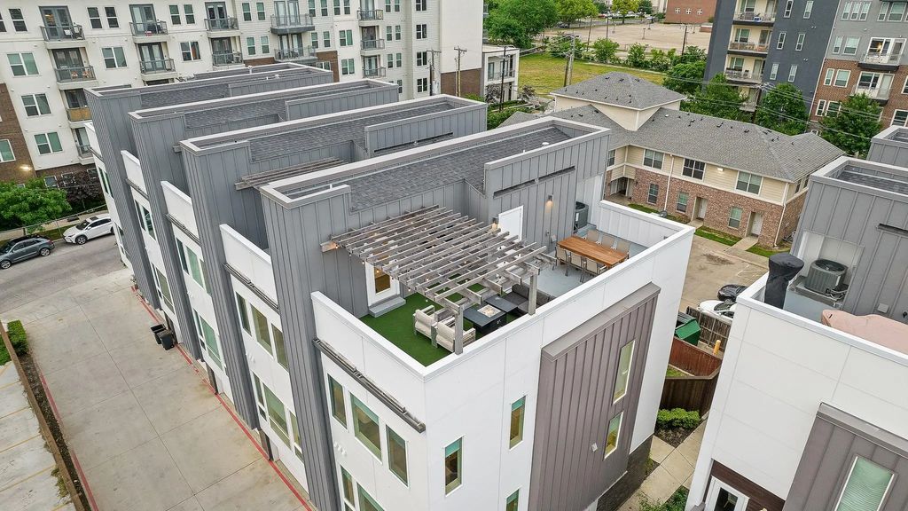 1771 Mccoy Street 401, Dallas