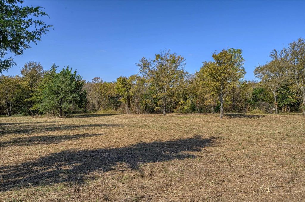147 Shadow Trail, Sherman