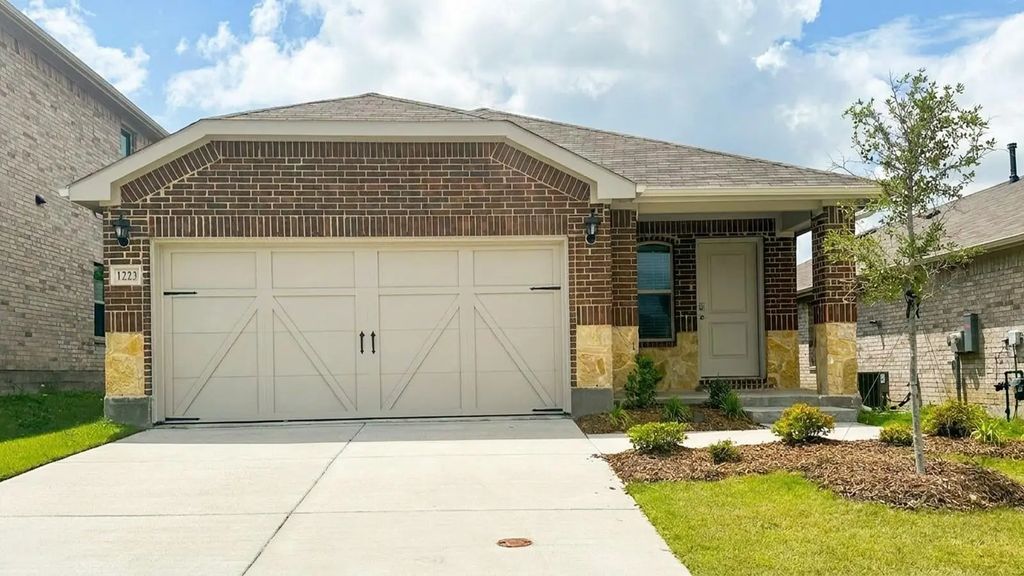 1223 Barkridge Drive, Crandall
