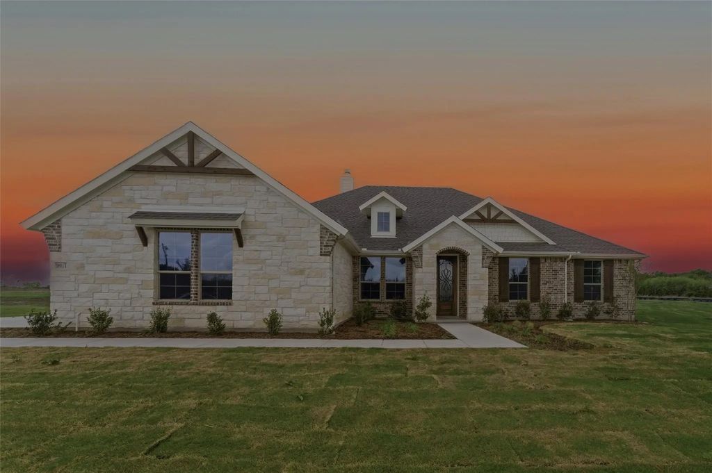 8911 County Road 623, Blue Ridge