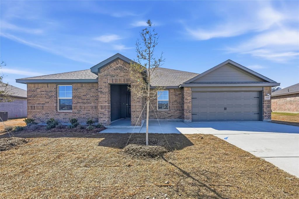 1905 Reveille Way, Terrell