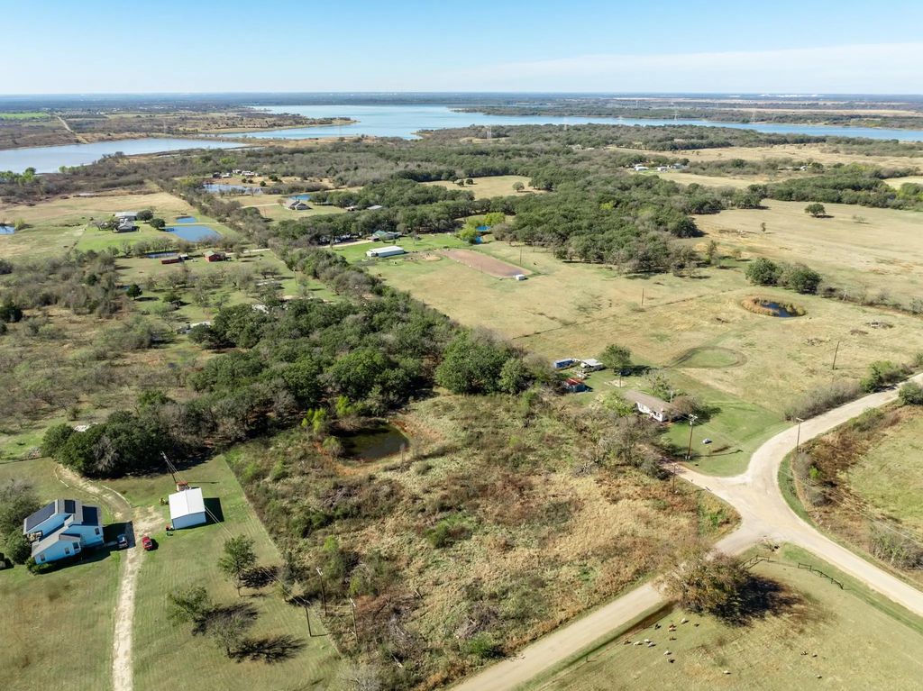 2159 Old Mart Lake Road, Waco