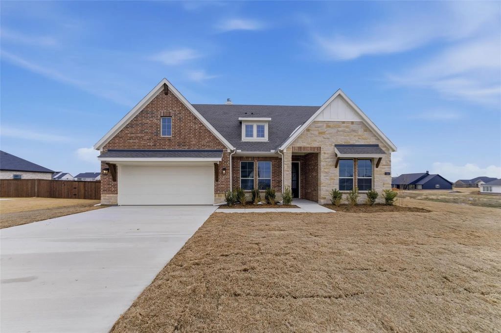 114 Brandywine Trail, New Fairview