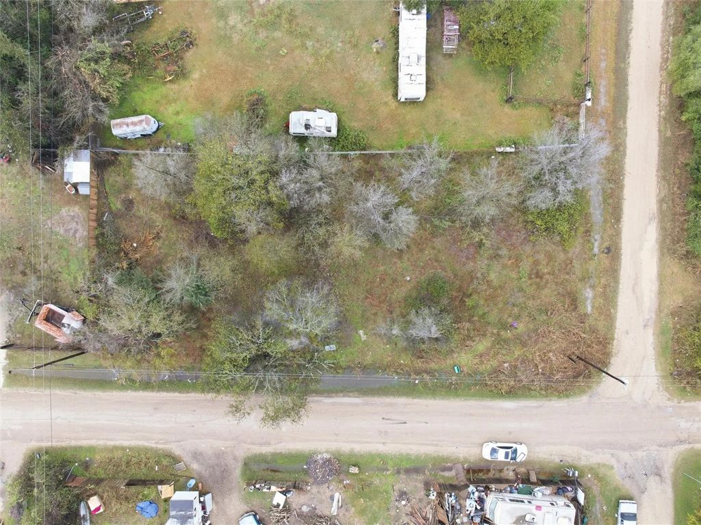 216 Melondale Drive, Elm Mott