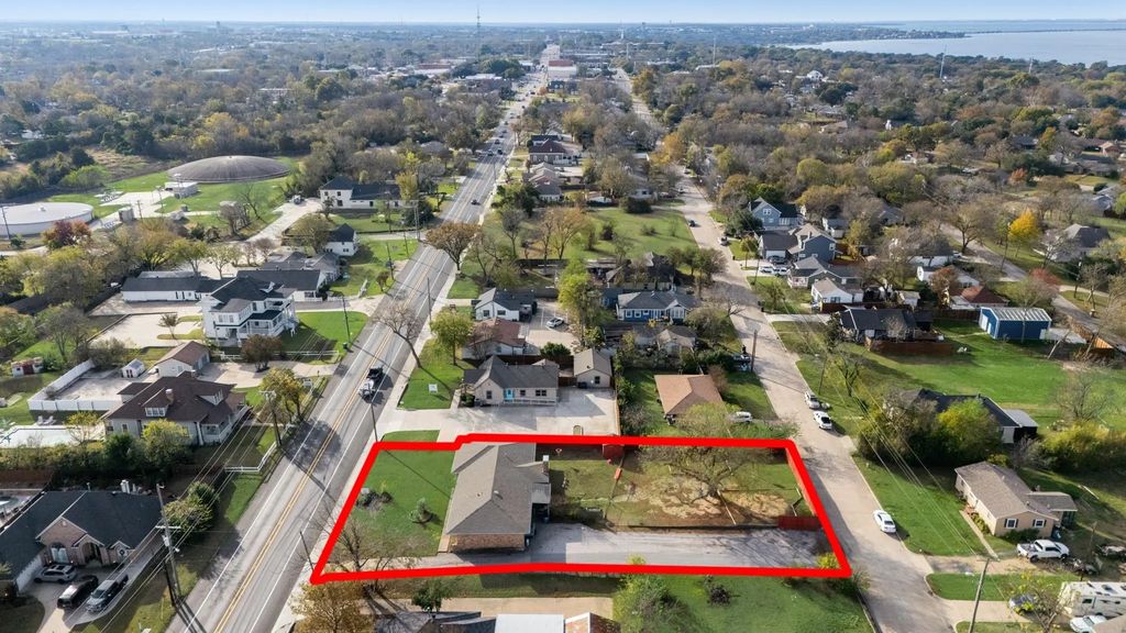 915 N Goliad Street, Rockwall