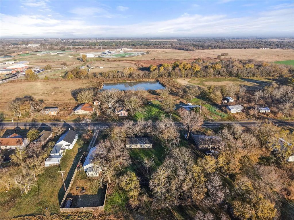 315 S Fm 709 E, Dawson