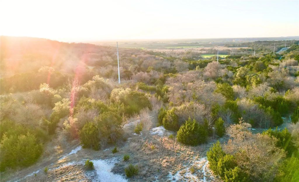 925 Cedar Ridge Road, Gatesville