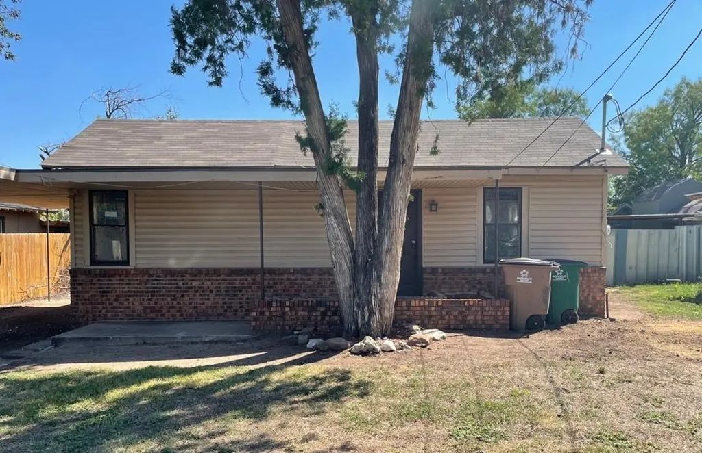 1815 Coleman Street, San Angelo